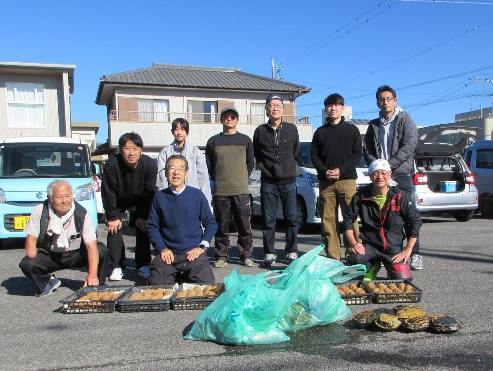 IMG_4038　少人数ですがきっちりと作業を終えることができました